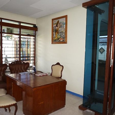 Manggo Home Sleman  Esterno foto